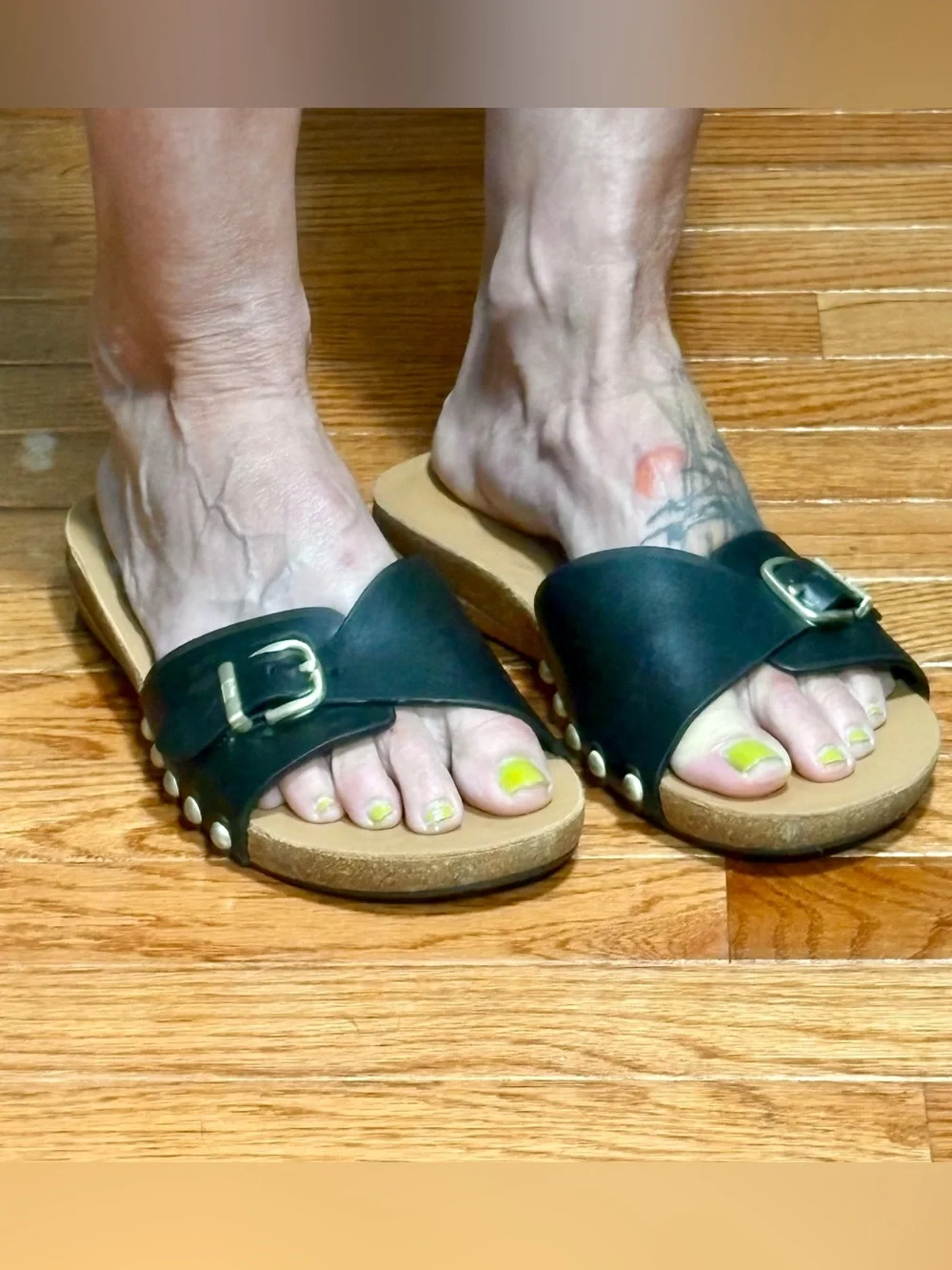Fitflop IQusion Adjustable Buckle Leather Slides Size 7